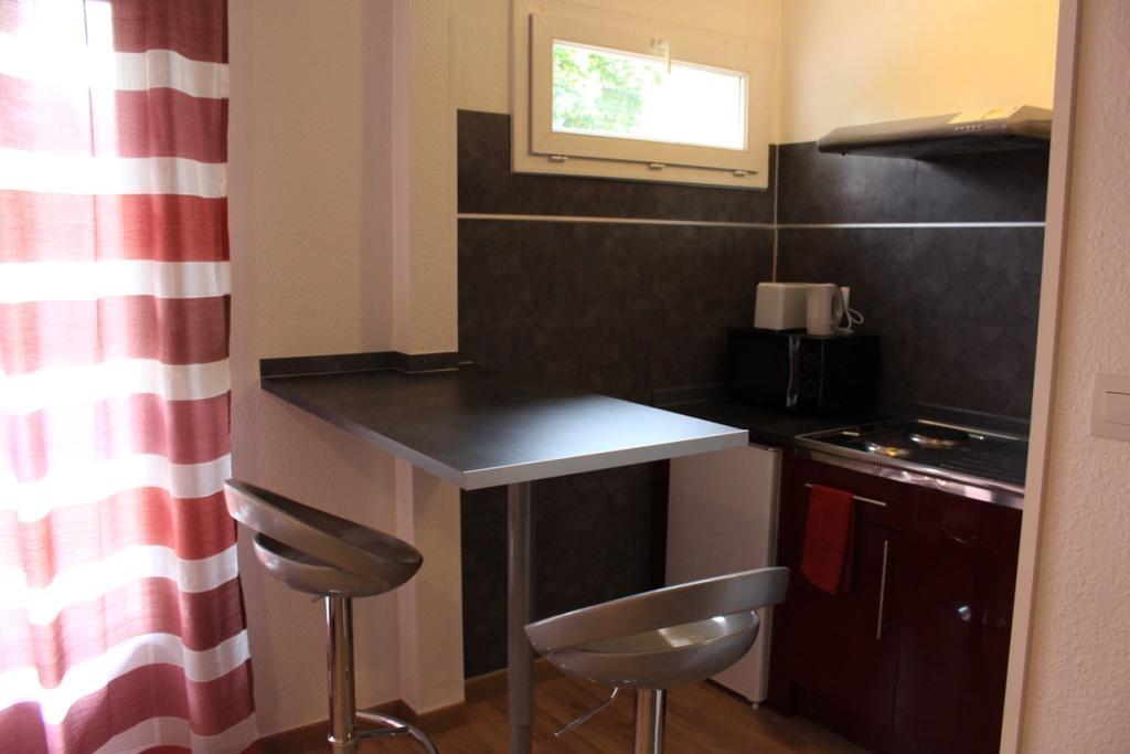 Studios Near Basel Airport Saint-Louis  Bagian luar foto